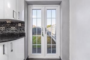 Photo 21- click for photo gallery